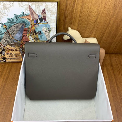 HERM Kelly Depeches 36 Briefcase in Etain Clemence Leather