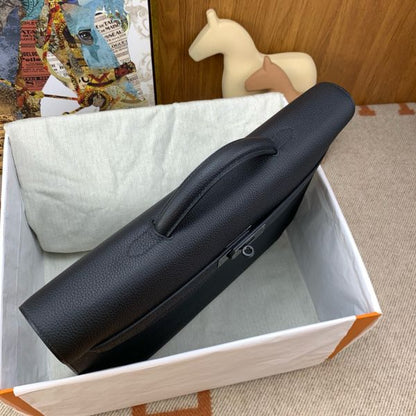 HERM Kelly Depeches 36 Monochrome Briefcase in Clemence Leather