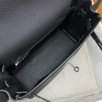 HERM Kelly Messenger Bag in Black Clemence Leather