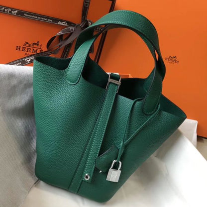 HERM Picotin Lock 18 Bag In Vert Vertigo Clemence Leather