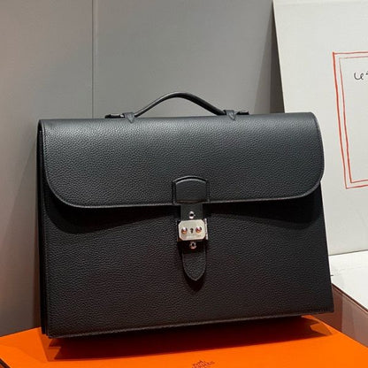 HERM Sac a Depeches 38 Briefcase in Black Clemence Leather