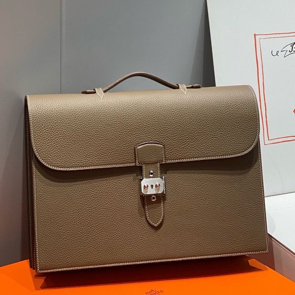 HERM Sac a Depeches 38 Briefcase in Taupe Clemence Leather