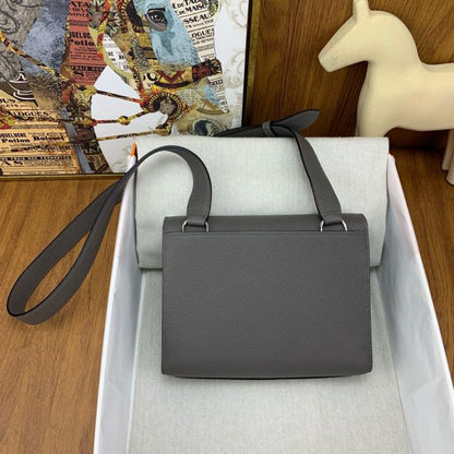 HERM Sac a Depeches 21 Bag in Etain Clemence Leather