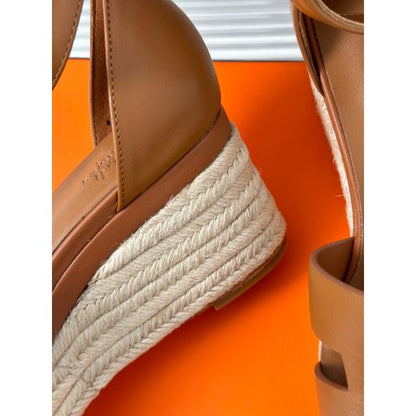 HERM Elda Espadrilles in Brown Leather