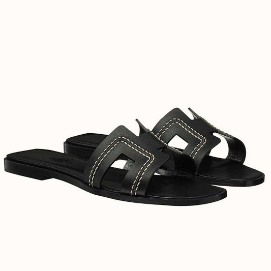 HERM Oran Sandals In Black Leather With Stitched Detail