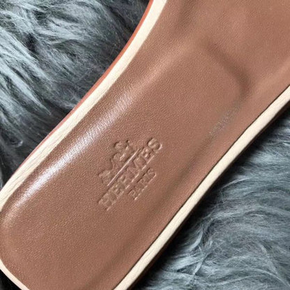 HERM Oran Sandals In Beton Clemence Leather