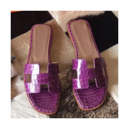 HERM Oran Sandals In Purple Shiny Niloticus Crocodile