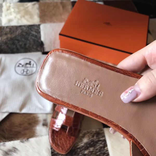 HERM Oran Sandals In Orange Shiny Niloticus Crocodile