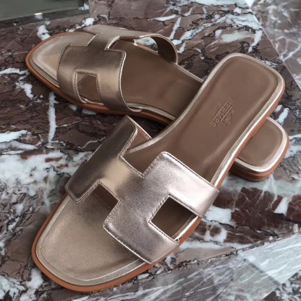 HERM Oran Sandals In Champagne Swift Leather
