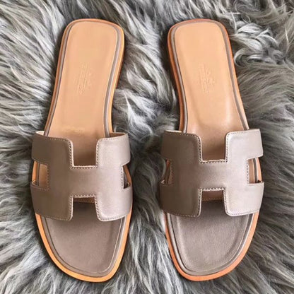 HERM Oran Sandals In Taupe Swift Leather