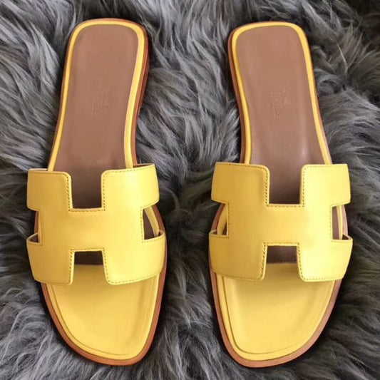 HERM Oran Sandals In Yellow Swift Leather