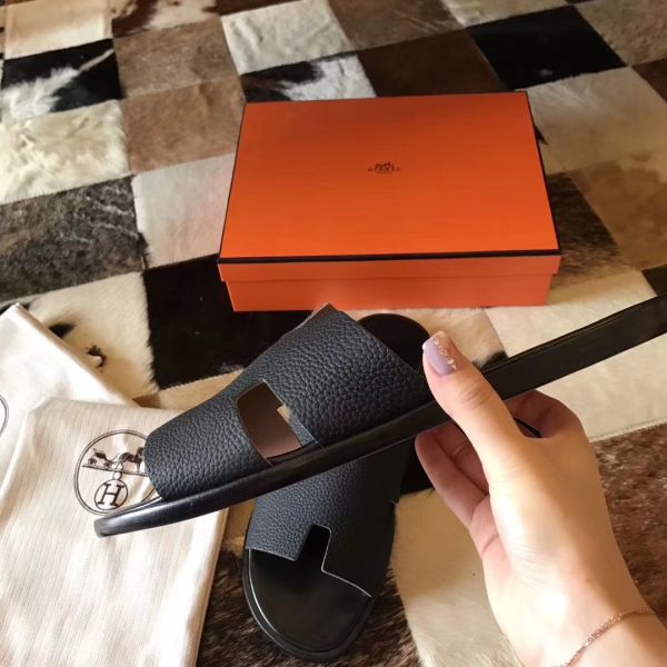 HERM Izmir Sandals In Black Clemence Leather