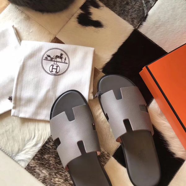 HERM Izmir Sandals In Grey Epsom Leather