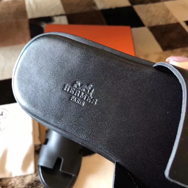 HERM Black Swift Izmir Sandals