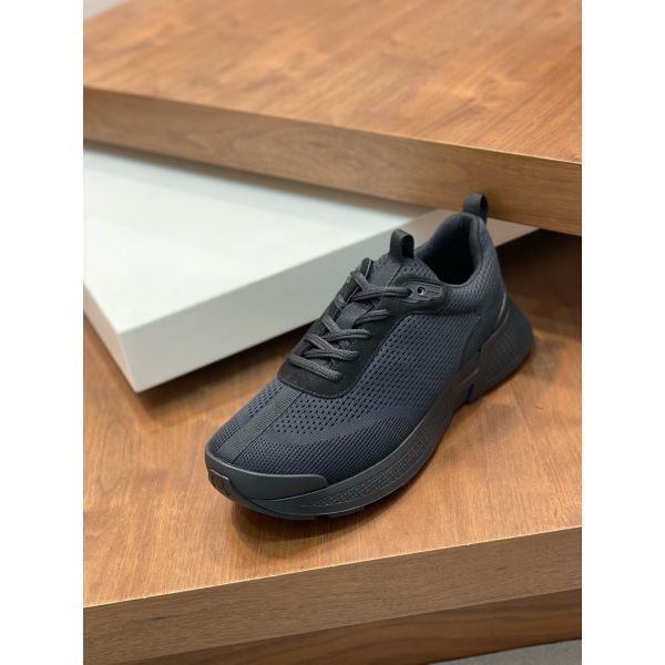 HERM Heros Sneakers in Noir Technical Knit