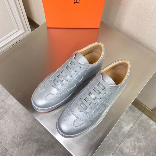 HERM Boomerang Sneakers In Silver Epsom Leather