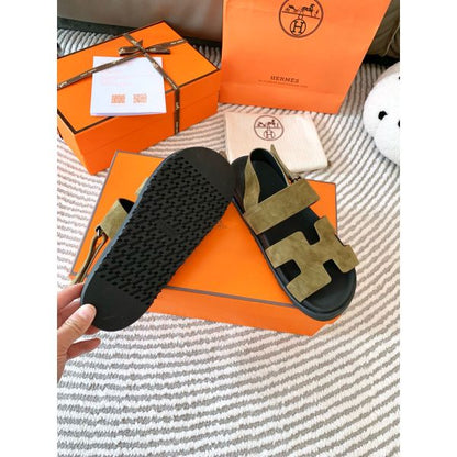 HERM Men's Genius Sandals In Green Suede Calfskin