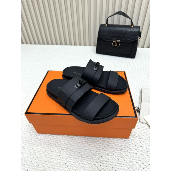 HERM Men's Jackson Sandal in Black Calfskin