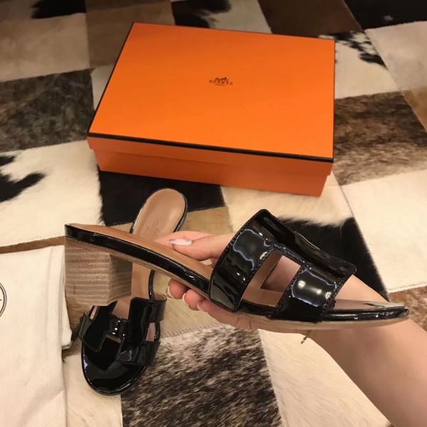 HERM Oasis Sandals In Black Patent Calfskin