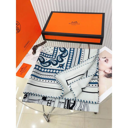 HERM Grey Les Roues de Phaeton Bandana Shawl 140