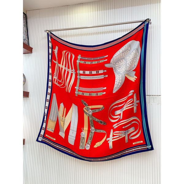 HERM Piment Lettres Equestres shawl 140