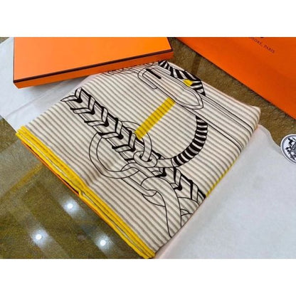 HERM Grey/Yellow Panoplie Equestre Eyeliner Shawl 140