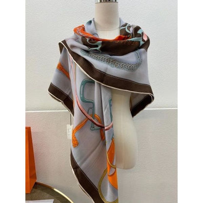 HERM Beige Projets Carres Shawl 140