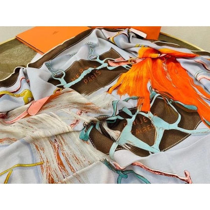 HERM Beige Projets Carres Shawl 140