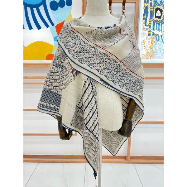 HERM Grey Dressage Tressage Shawl 140