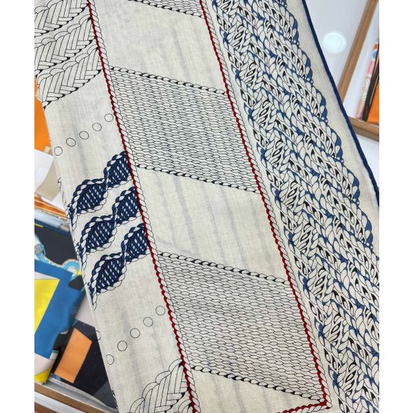 HERM Grey Dressage Tressage Shawl 140