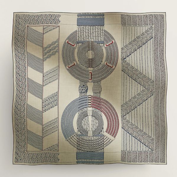 HERM Grey Dressage Tressage Shawl 140