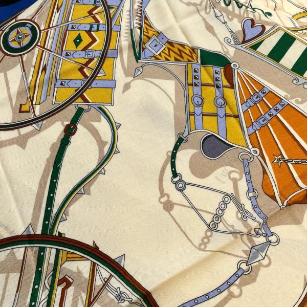 HERM Beige/Blue Voitures en Equilibre Shawl 140