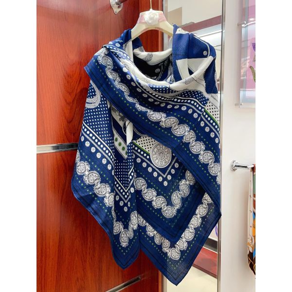 HERM Blue Zouaves et Dragons Bandana Shawl 140