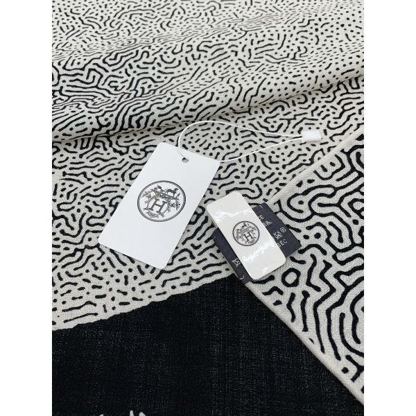 HERM Black Clair de Lune Shawl 140