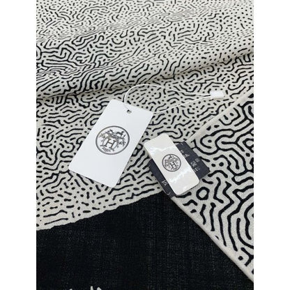 HERM Black Clair de Lune Shawl 140