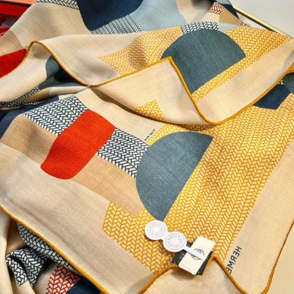 HERM Blue Mon Premier Galop Shawl 140