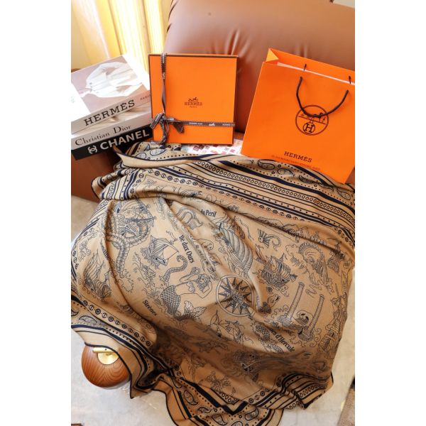 HERM Caramel Tatouages Marins Bandana Shawl 140