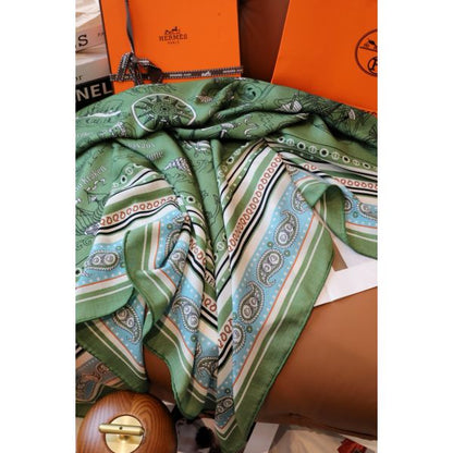 HERM Green Tatouages Marins Bandana Shawl 140