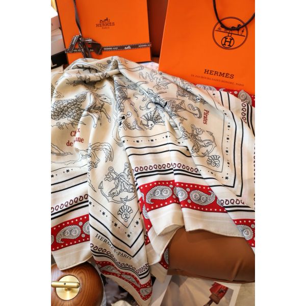 HERM Naturel Tatouages Marins Bandana Shawl 140