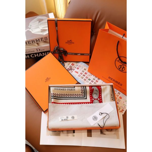 HERM Naturel Tatouages Marins Bandana Shawl 140