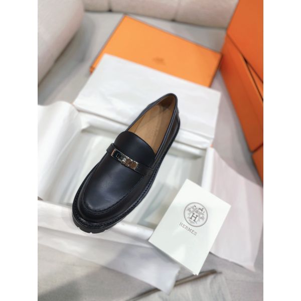 HERM Women's Icone Loafers in Black Calfskin