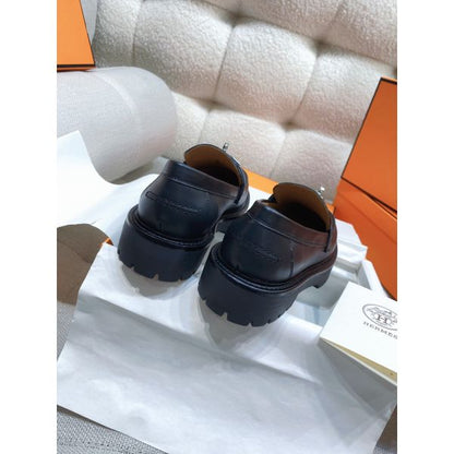 HERM Women's Icone Loafers in Black Calfskin