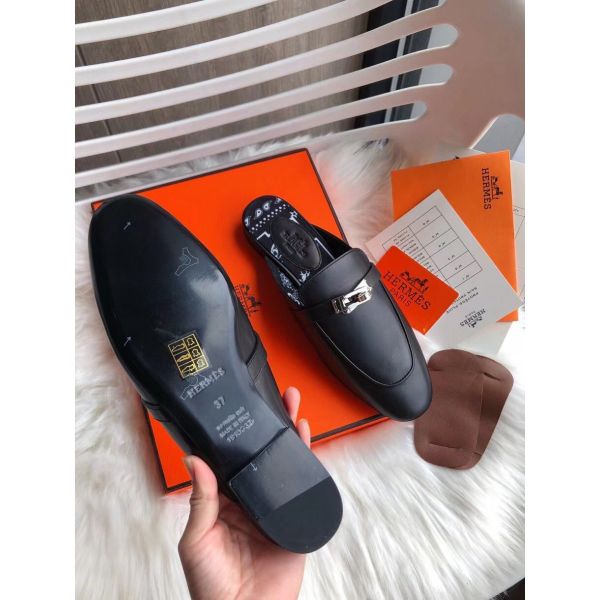 HERM Oz Mules In Noir Calfskin