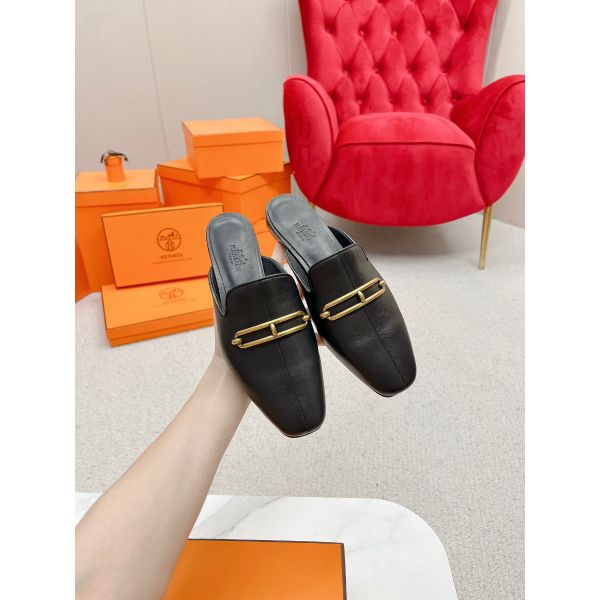 HERM Esmee Mules in Black Calfskin