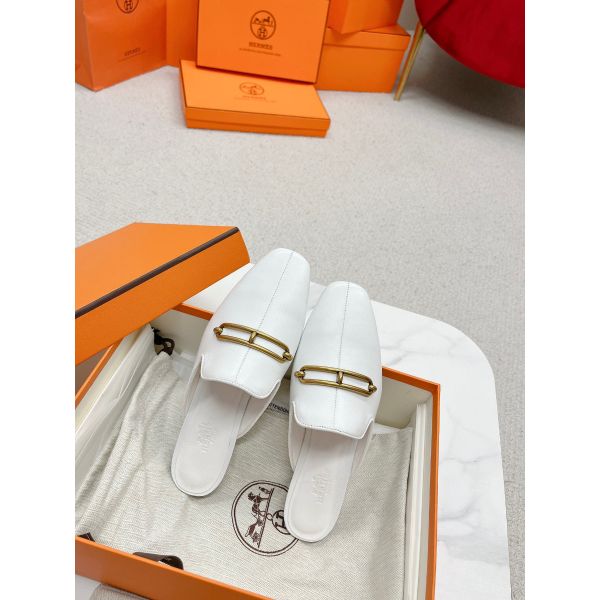 HERM Esmee Mules in White Calfskin