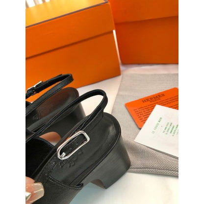 HERM Infinie 50 Slingback Pumps in Black Leather