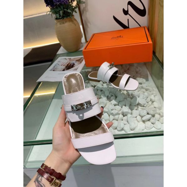 HERM Avenue Sandals In White Calfskin