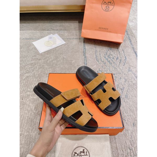 HERM Women's Chypre Sandals In Brown Suede Calfskin