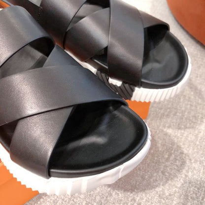 Hemes Women's Electric Sandals in Black Leather