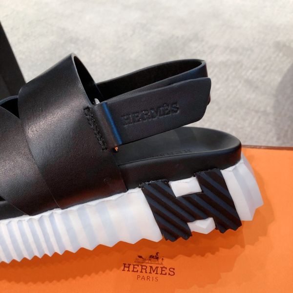 Hemes Women's Electric Sandals in Black Leather